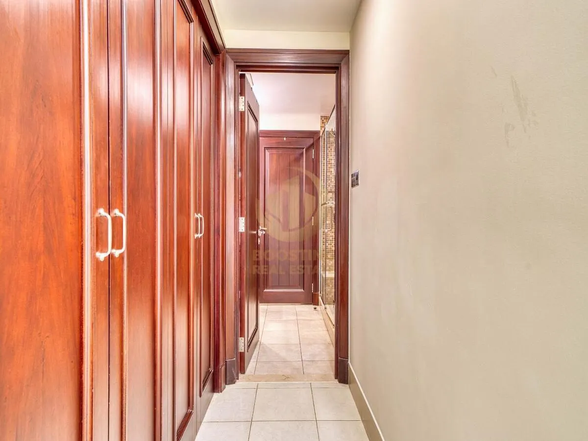 Luxury 1 Bedroom Apartment Downtown Dubai